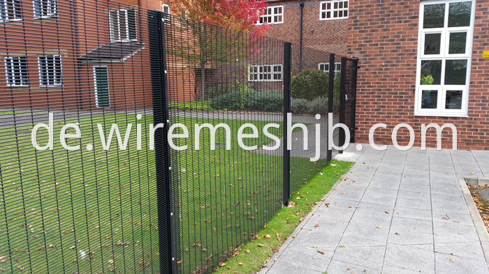 358 Welded Mesh Fence